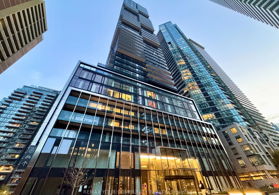 55-charles-street-e-toronto-ontario-c12703052
