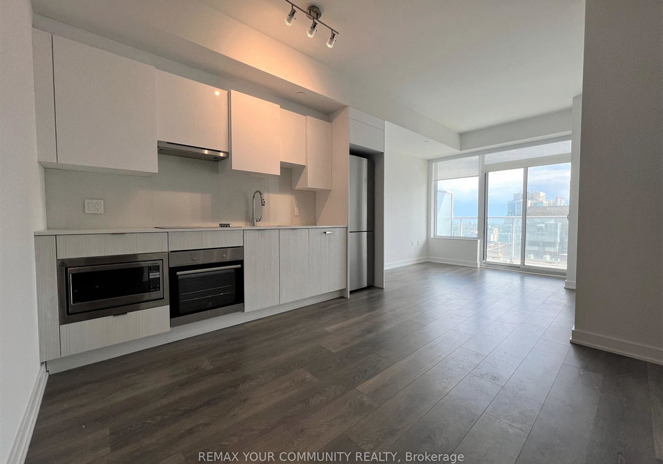 195-redpath-avenue-toronto-ontario-c12703232