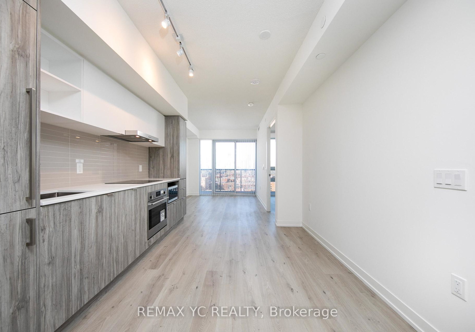 138-downes-street-toronto-ontario-c12703914