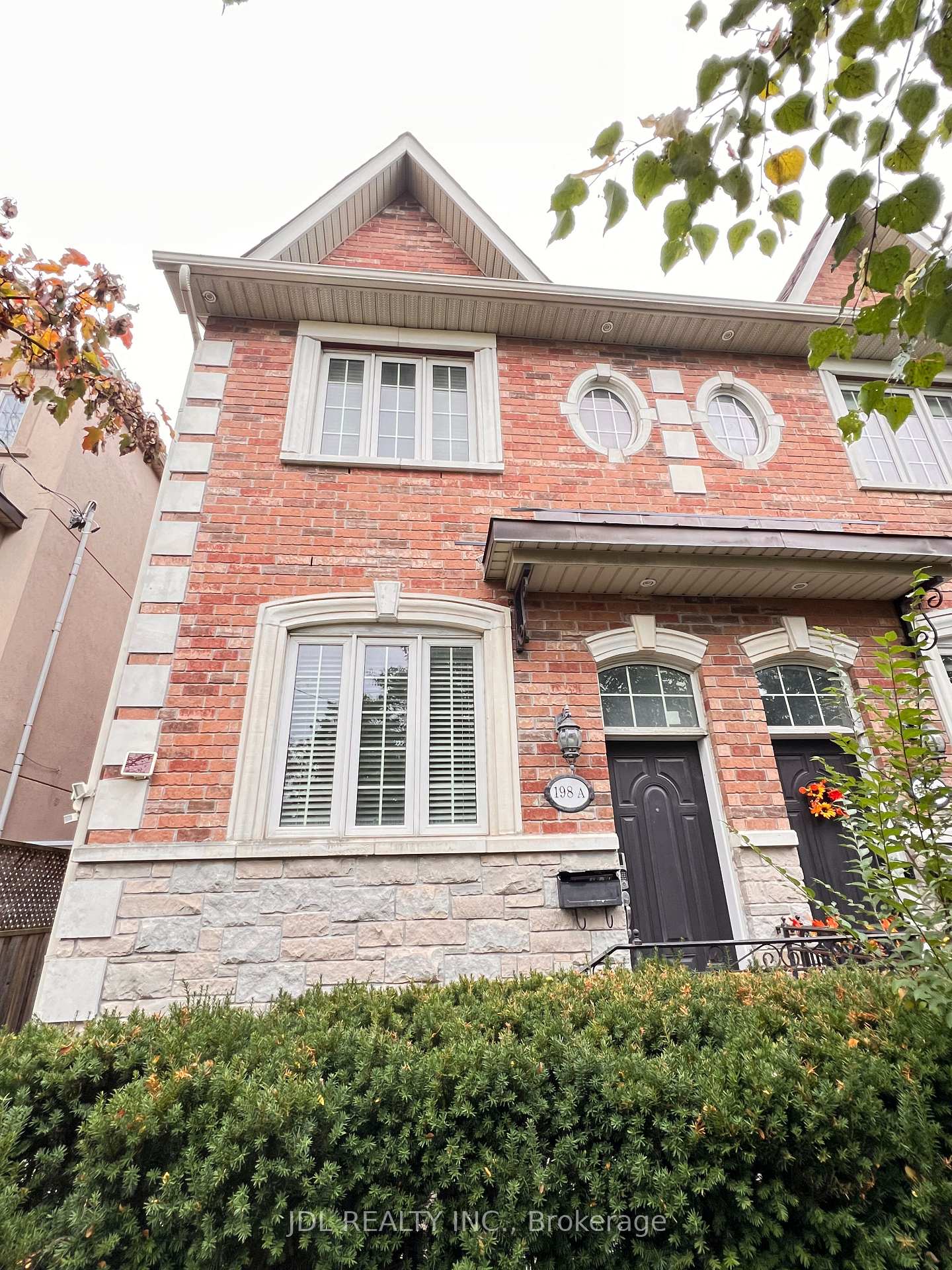 198a-finch-avenue-e-north-york-ontario-c12703952