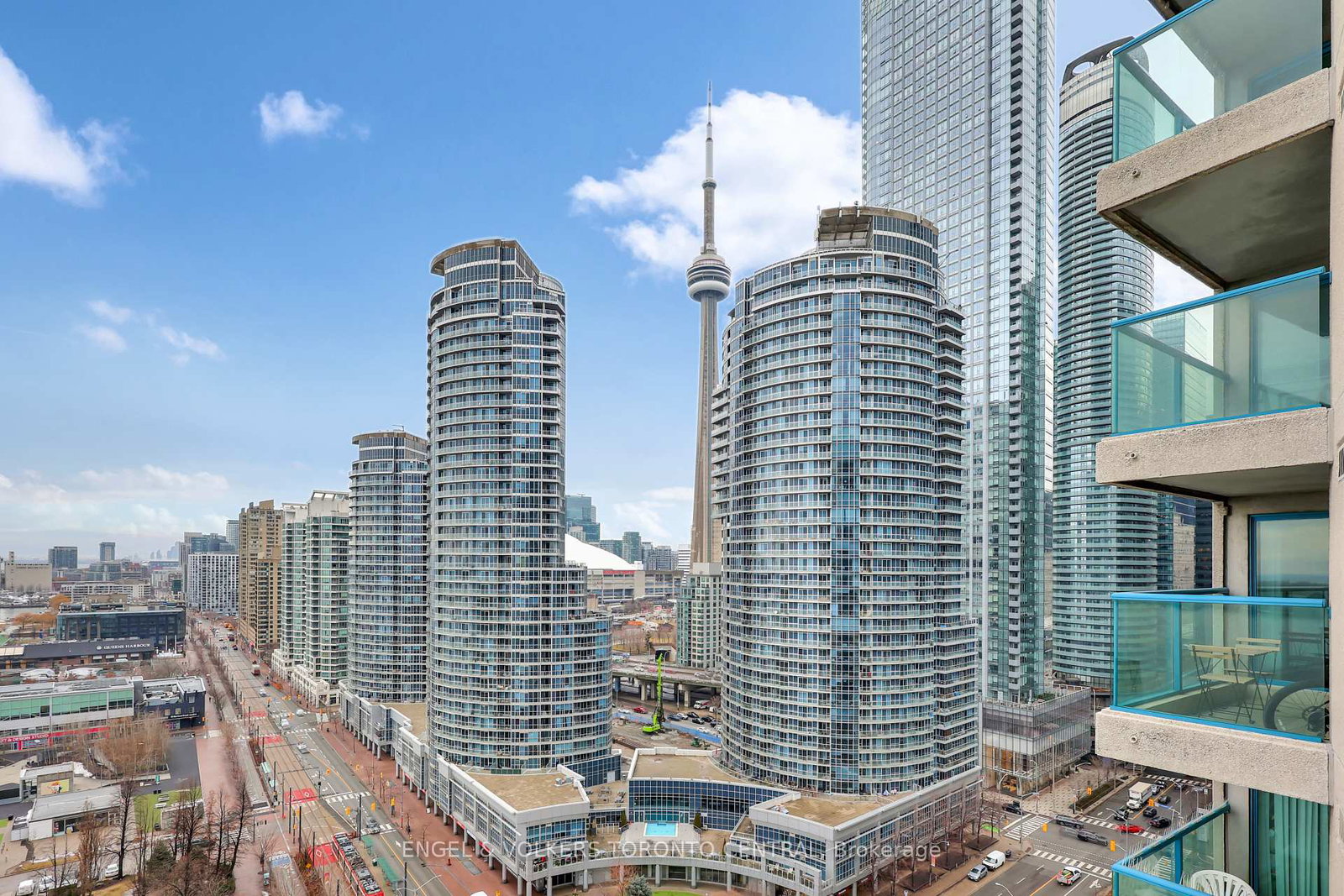 77-harbour-square-toronto-ontario-c12704292