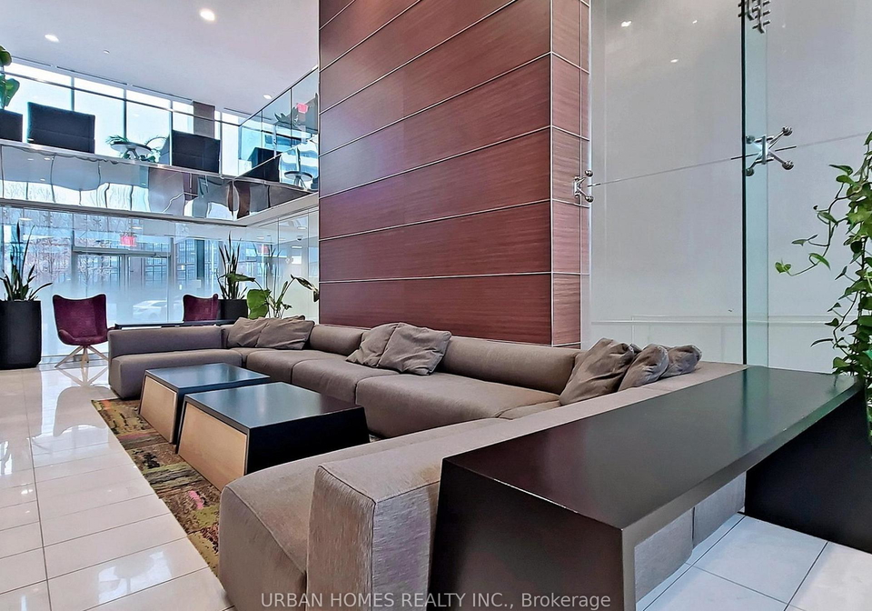 120-bayview-avenue-toronto-ontario-c12705066