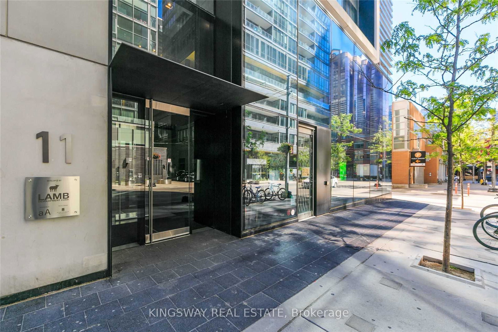 11-charlotte-street-toronto-ontario-c12705128