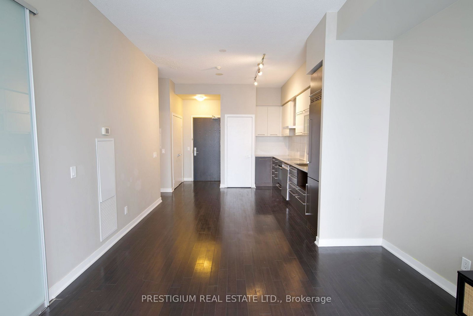 770-bay-street-toronto-ontario-c12705278
