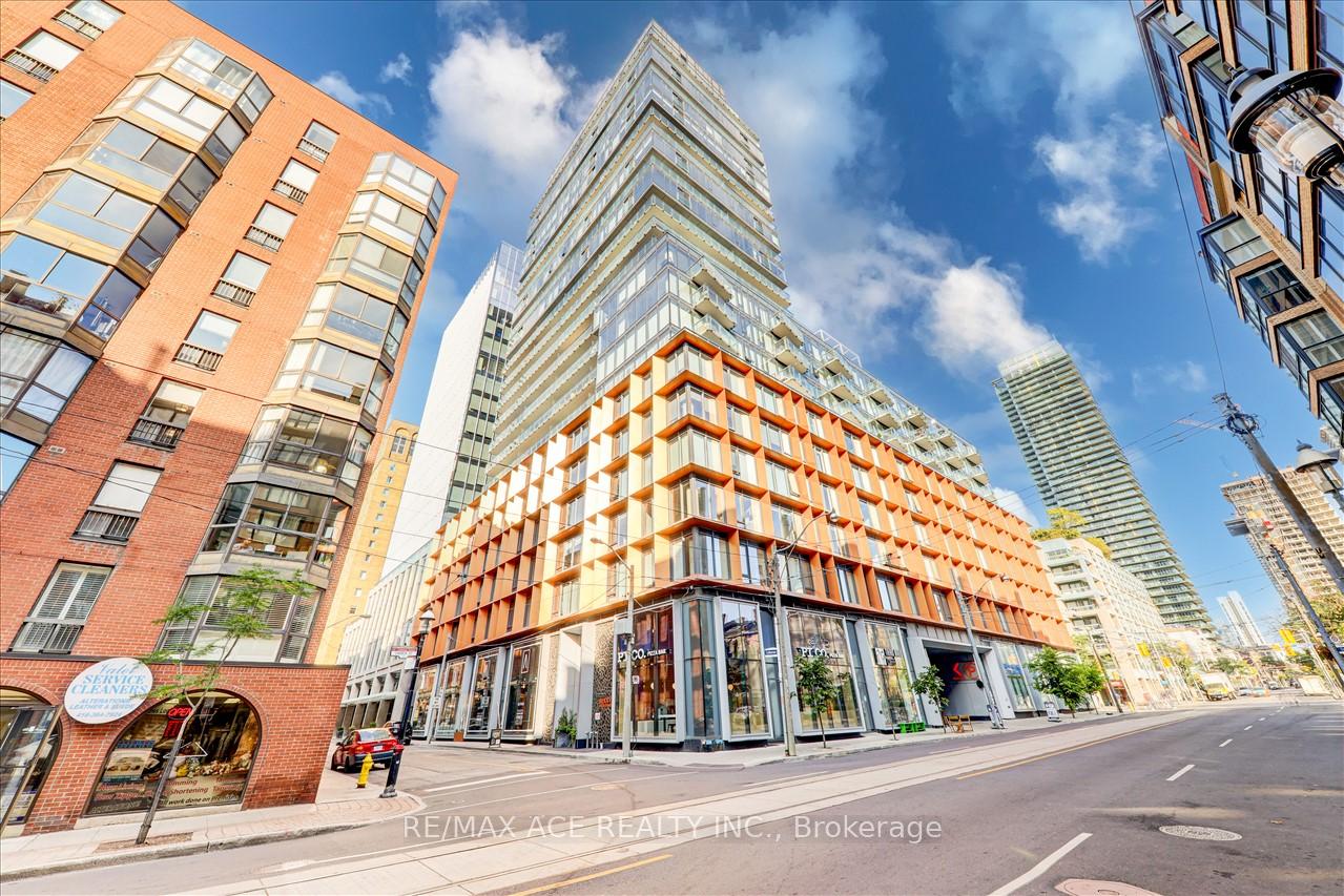 60-colborne-street-toronto-ontario-c12705348