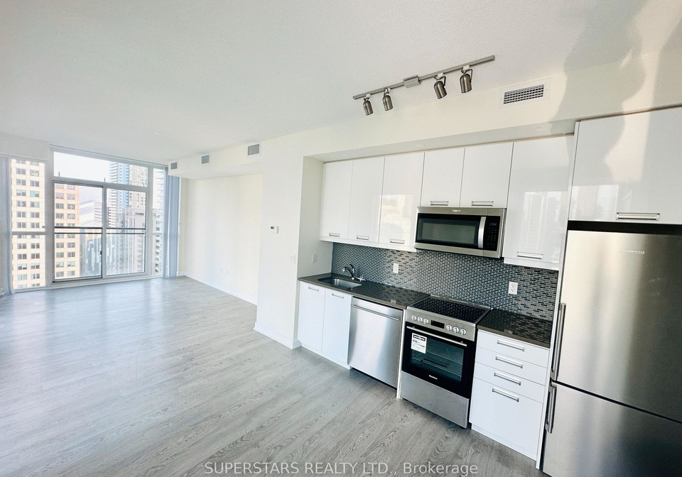 99-john-street-toronto-ontario-c12705372