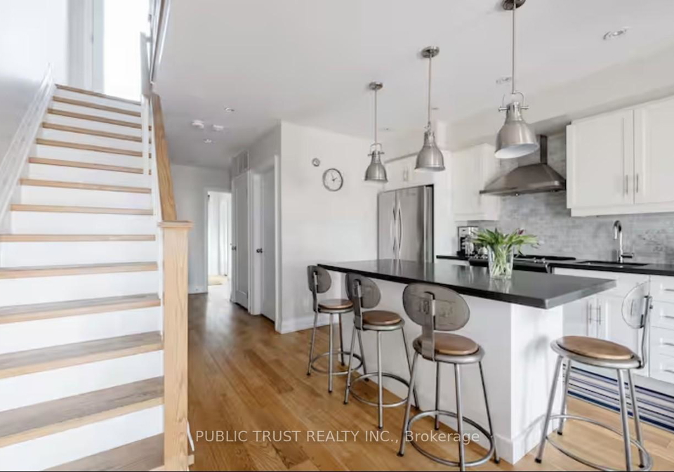 72-grace-street-toronto-ontario-c12705394