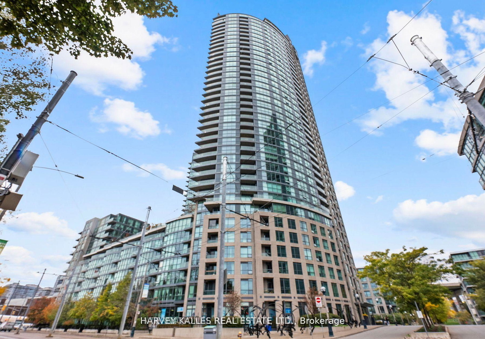 219-fort-york-boulevard-toronto-ontario-c12705402