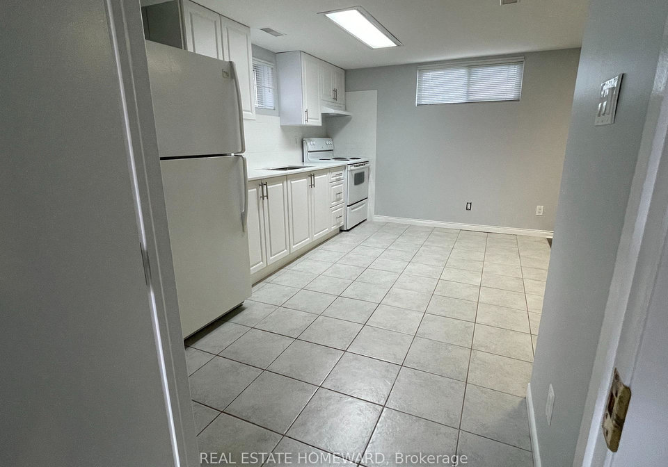 30-norcross-road-toronto-ontario-c12705804