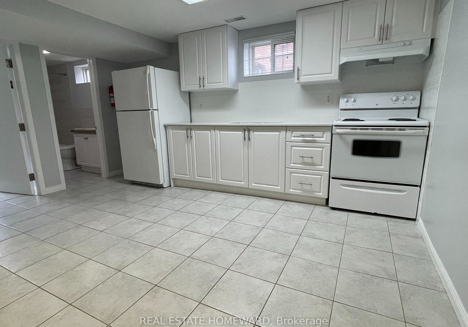 30-norcross-road-toronto-ontario-c12705804