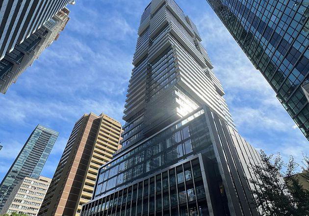 55-charles-street-e-toronto-ontario-c12705874