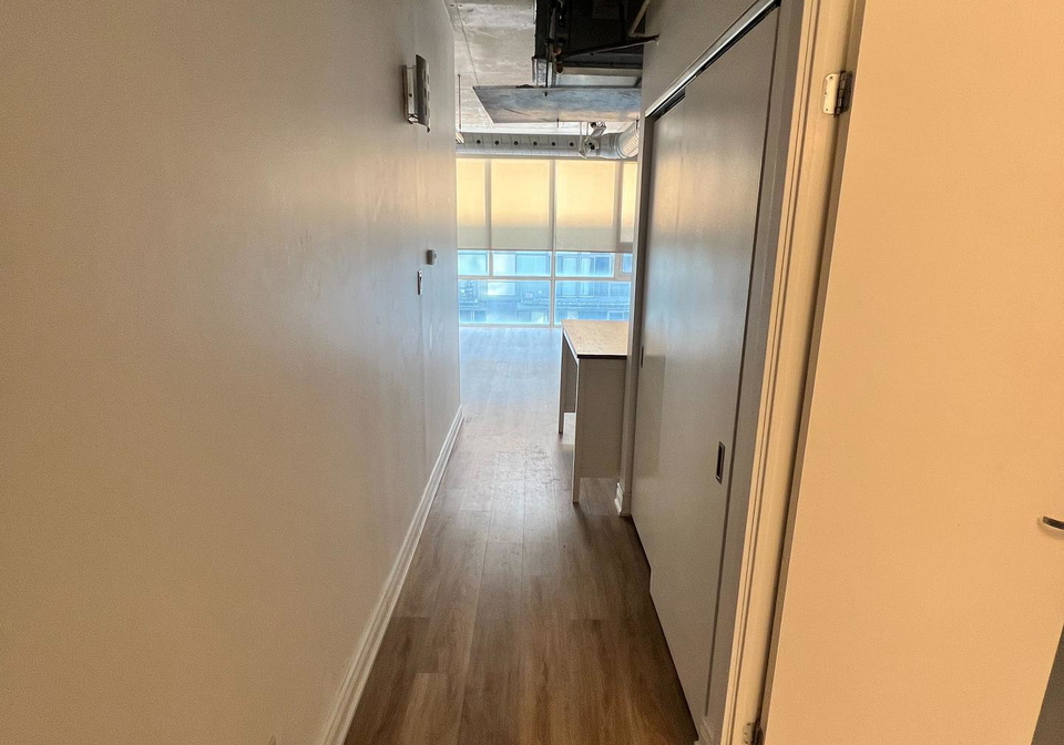 32-stewart-street-s-toronto-ontario-c12706122