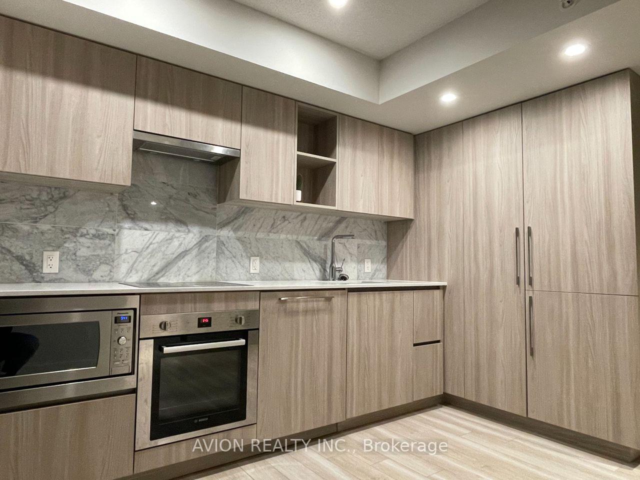 17-bathurst-street-toronto-ontario-c12706130