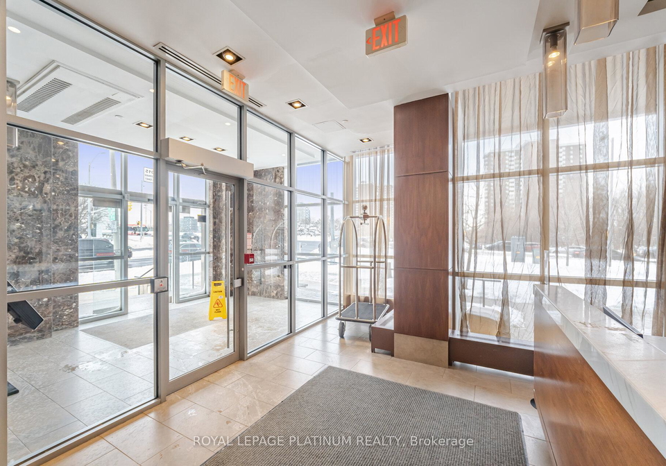2015-sheppard-avenue-e-north-york-ontario-c12706166