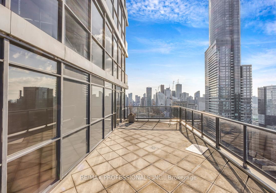 21-carlton-street-toronto-ontario-c12706322