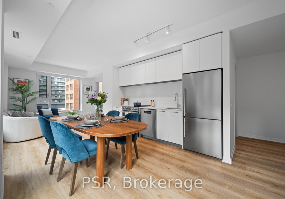 101-roehampton-avenue-toronto-ontario-c12706454