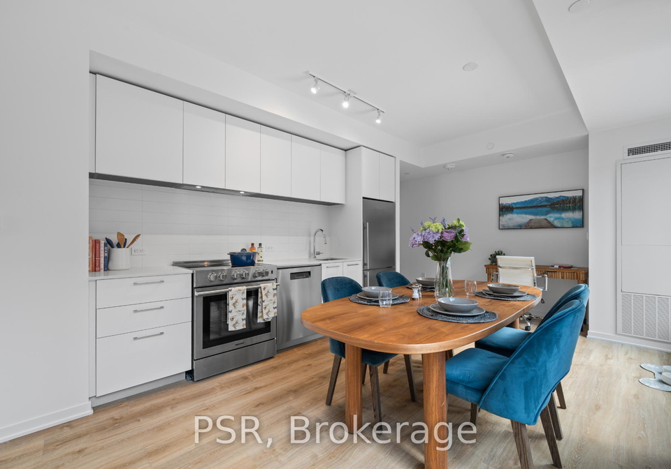 101-roehampton-avenue-toronto-ontario-c12706454