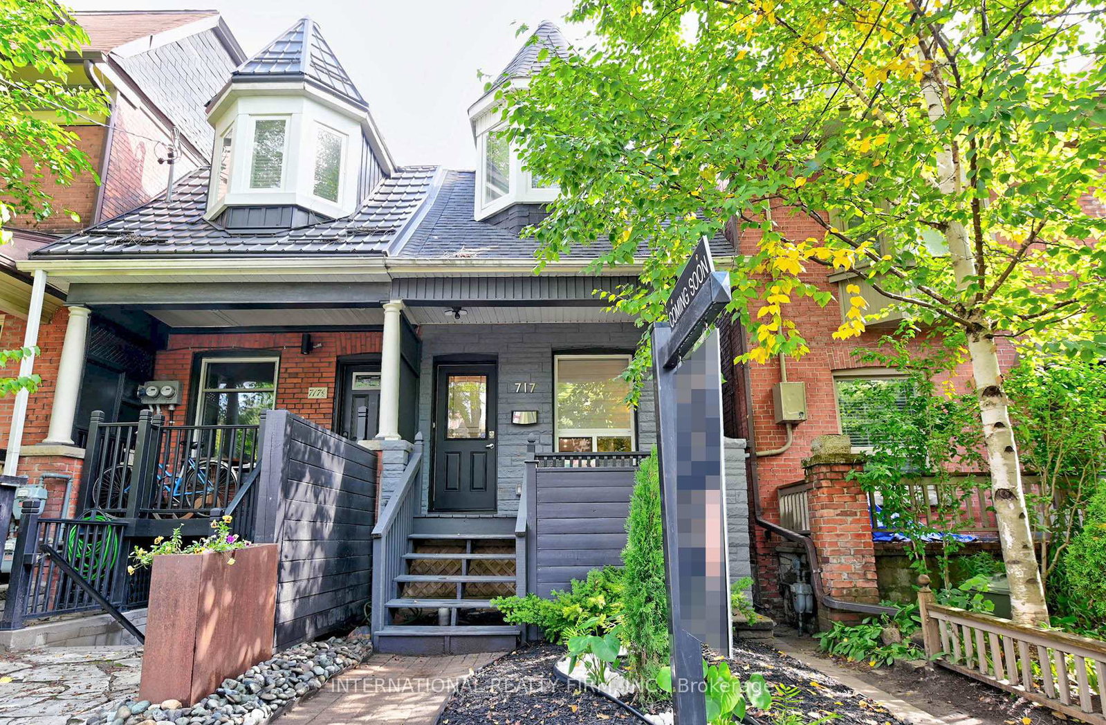 717-palmerston-avenue-toronto-ontario-c12706474