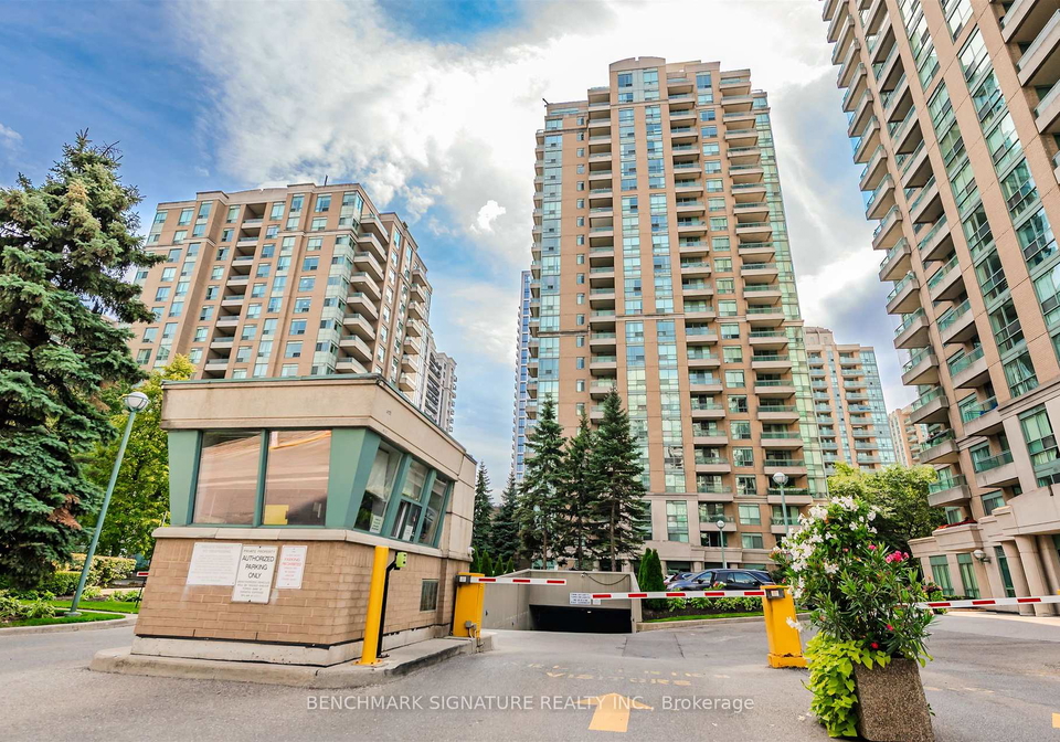 3-pemberton-avenue-north-york-ontario-c12706614