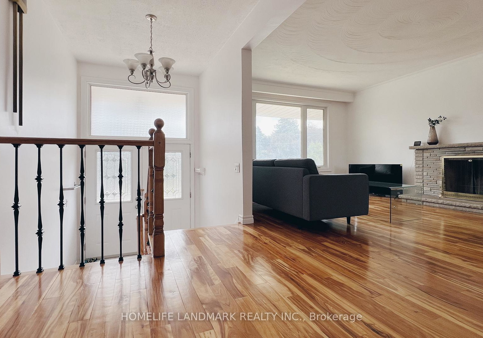 10-silverview-drive-north-york-ontario-c12706672