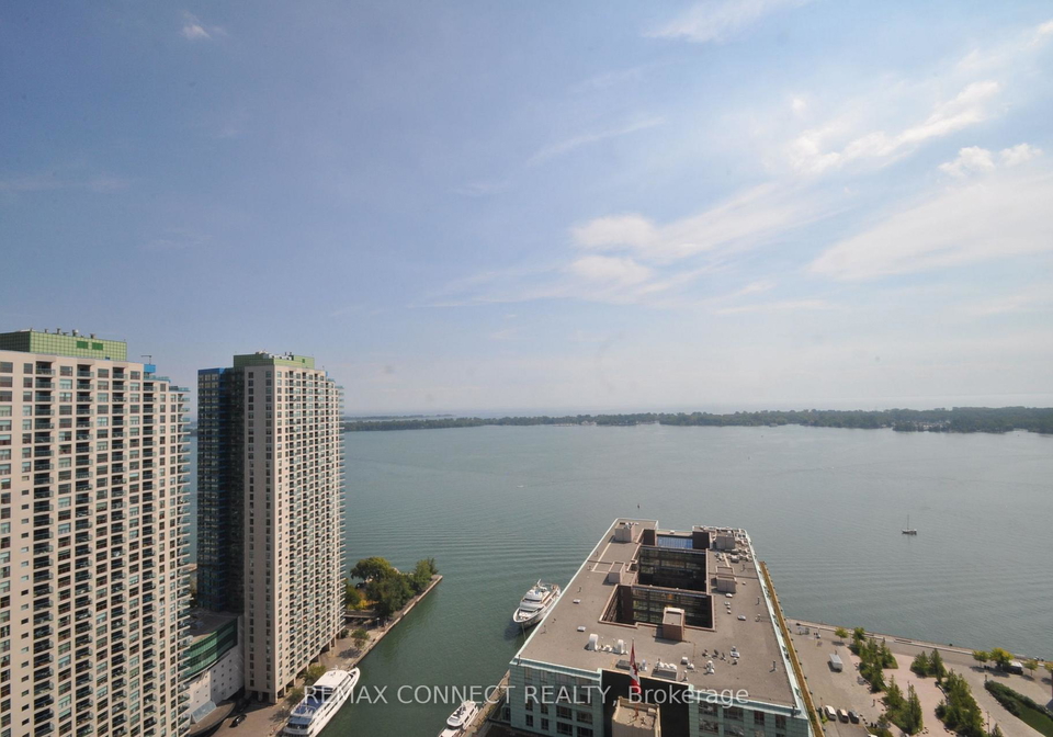 208-queens-quay-w-toronto-ontario-c12706830