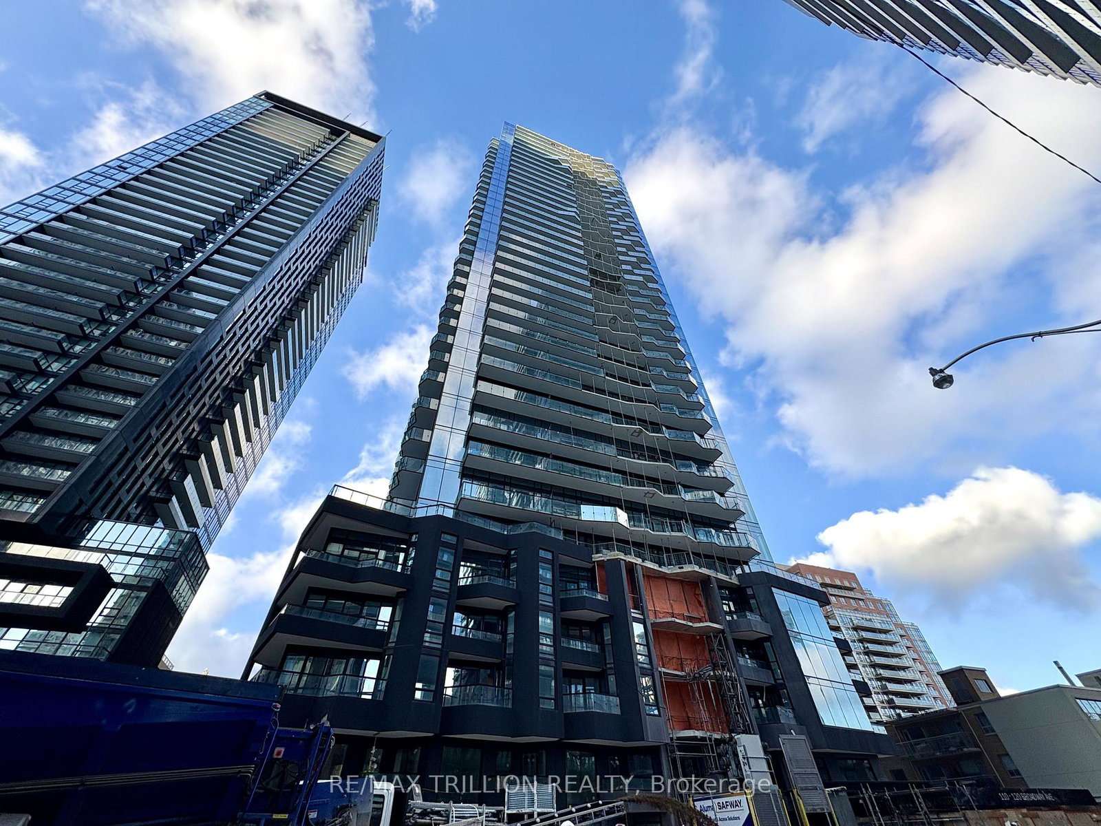120-broadway-avenue-toronto-ontario-c12707018