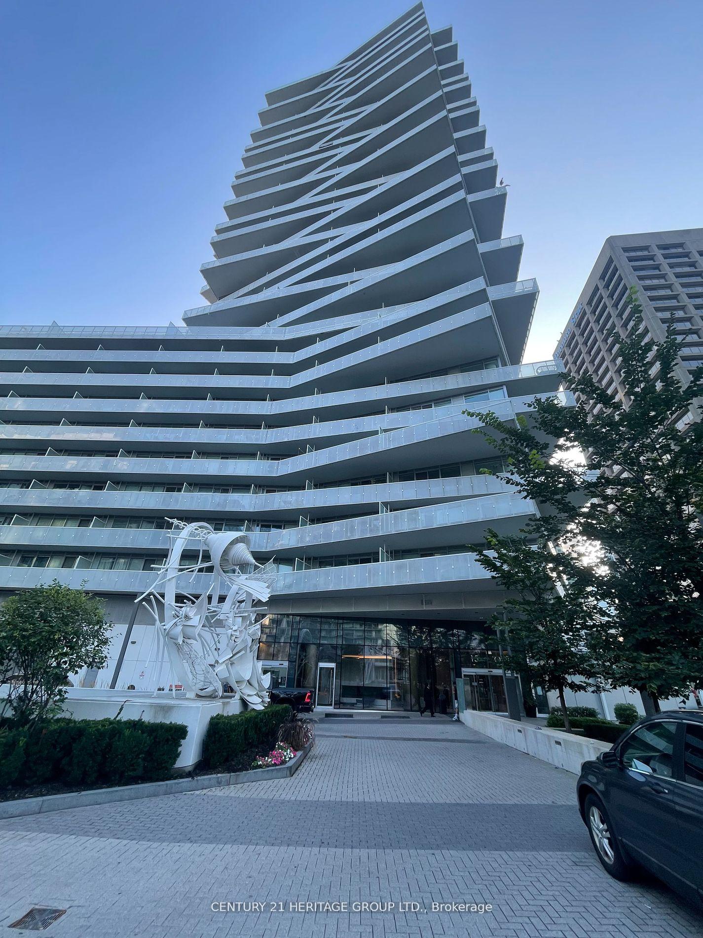 15-queens-quay-toronto-ontario-c12707108