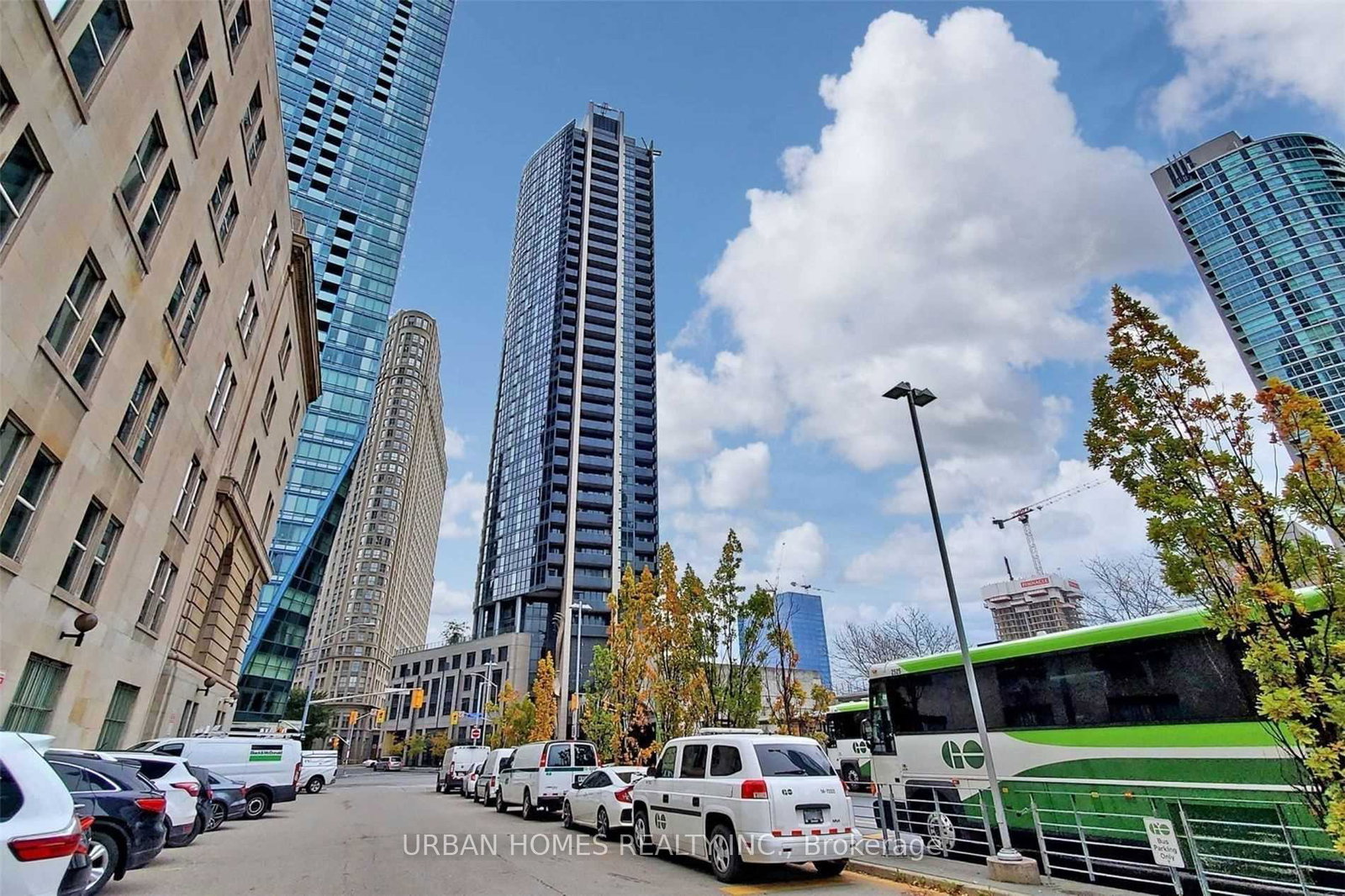 1-the-esplanade-avenue-toronto-ontario-c12707216