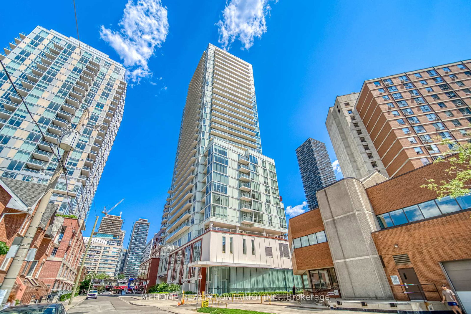 33-helendale-avenue-toronto-ontario-c12707540
