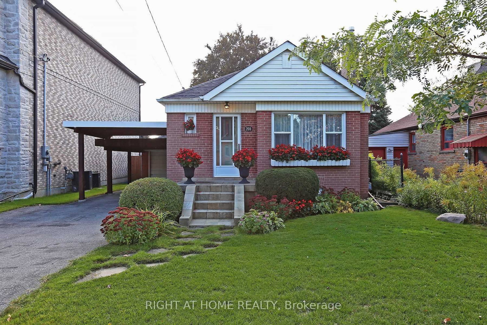 201-johnston-avenue-toronto-ontario-c12707614
