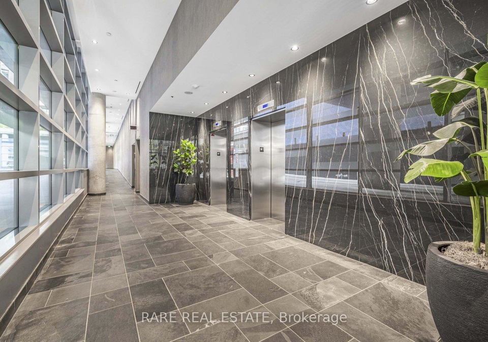 650-king-street-w-toronto-ontario-c12707694