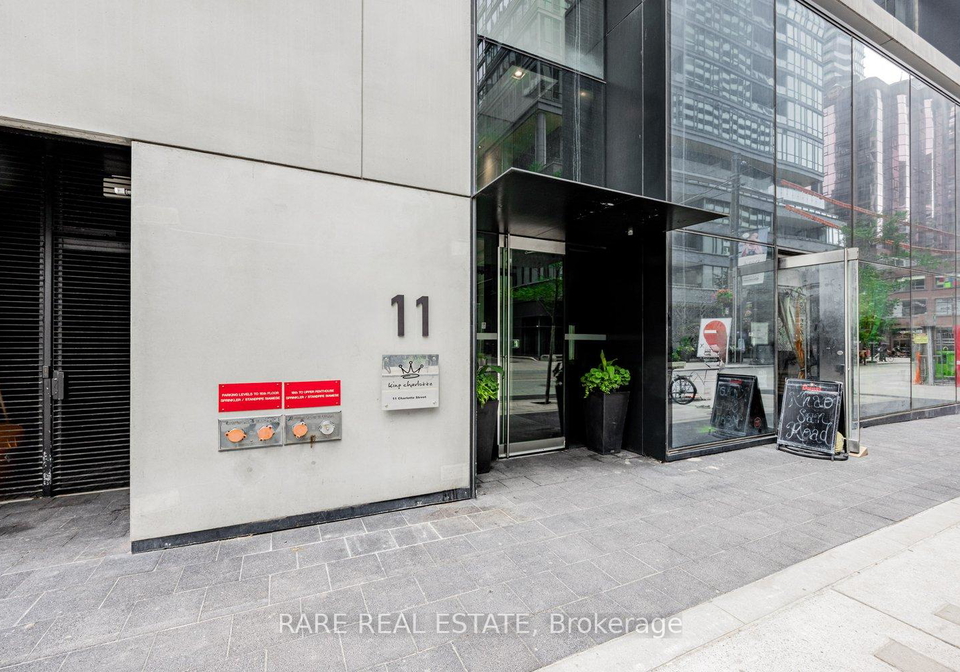 11-charlotte-street-toronto-ontario-c12707732