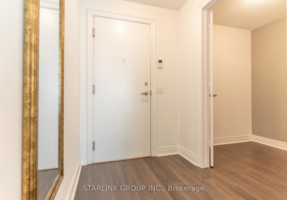 25-greenview-avenue-toronto-ontario-c12707738