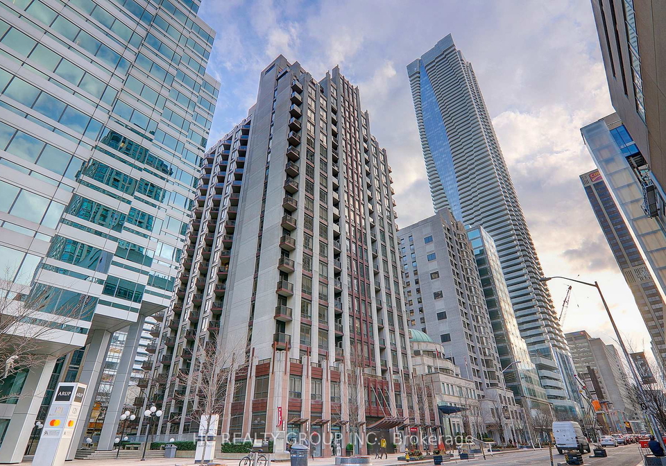 85-bloor-street-e-toronto-ontario-c12707766