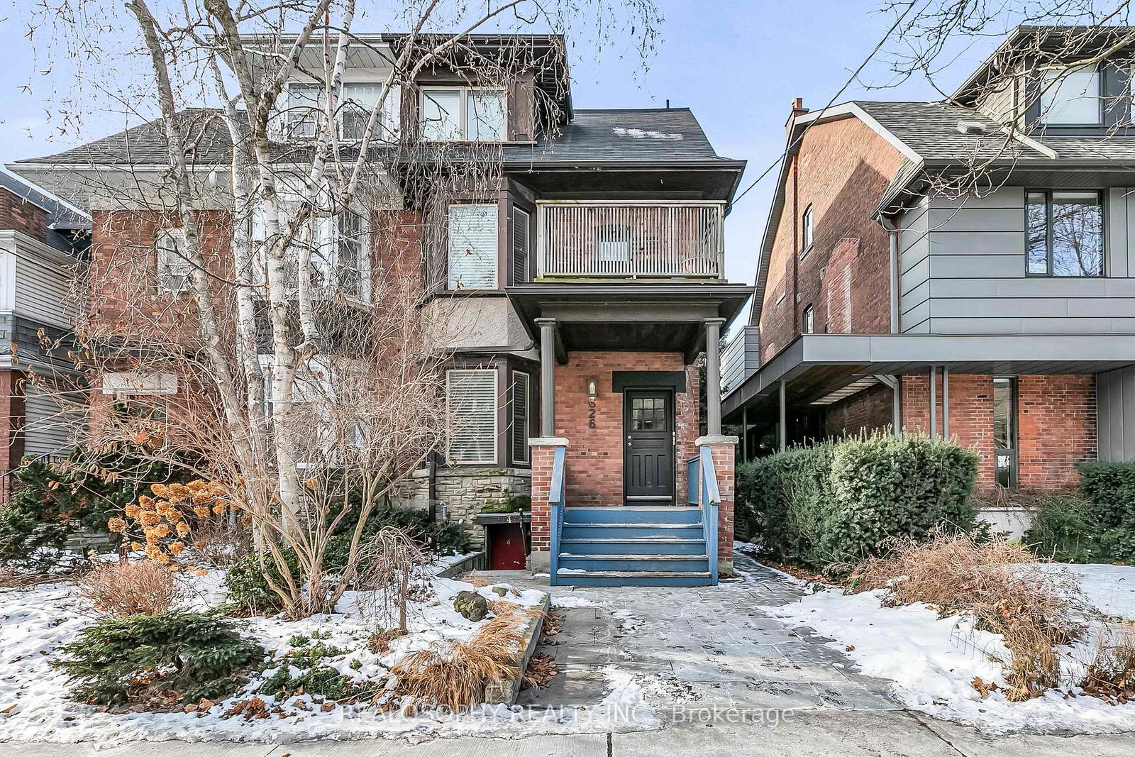 626-huron-street-toronto-ontario-c12707992