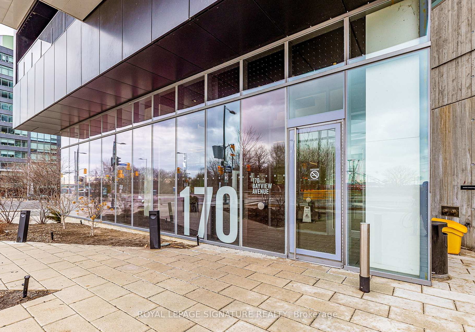 170-bayview-avenue-toronto-ontario-c12708054