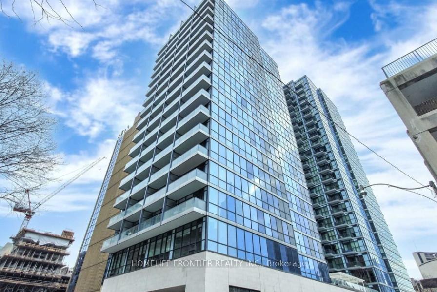 210-simcoe-street-toronto-ontario-c12708100