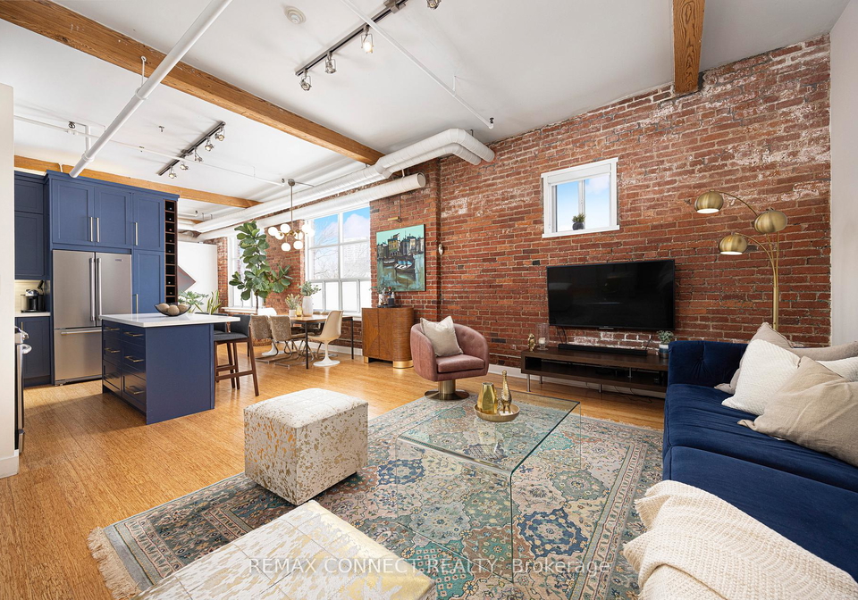 426-queen-street-e-toronto-ontario-c12708138