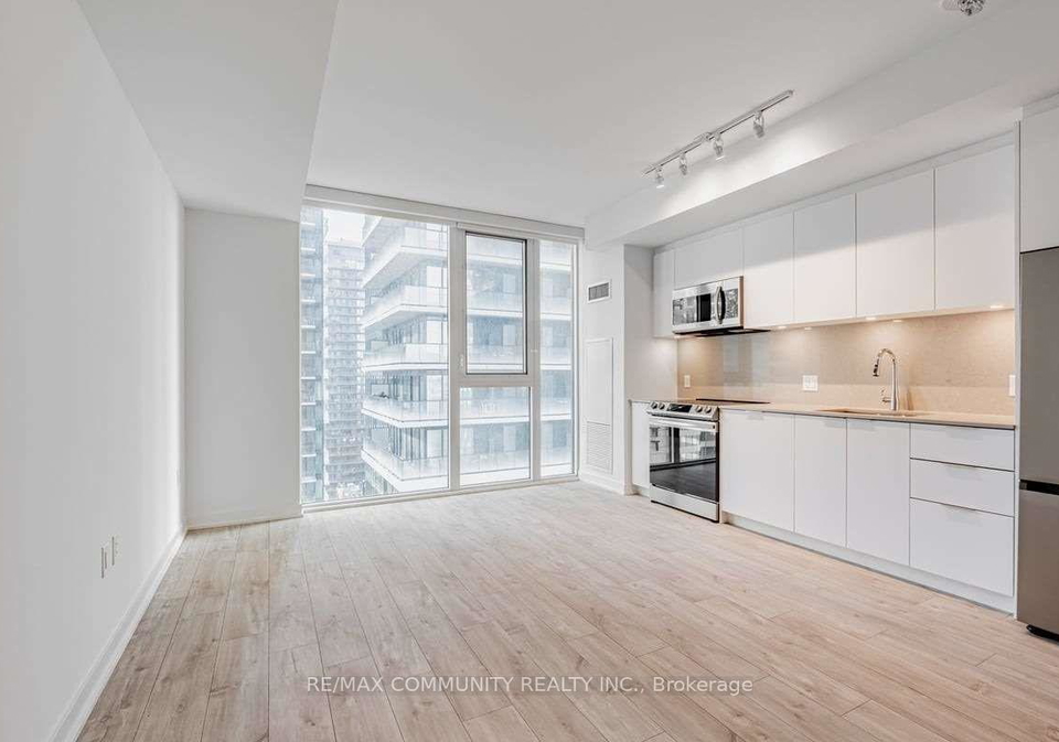 357-king-street-w-toronto-ontario-c12708150