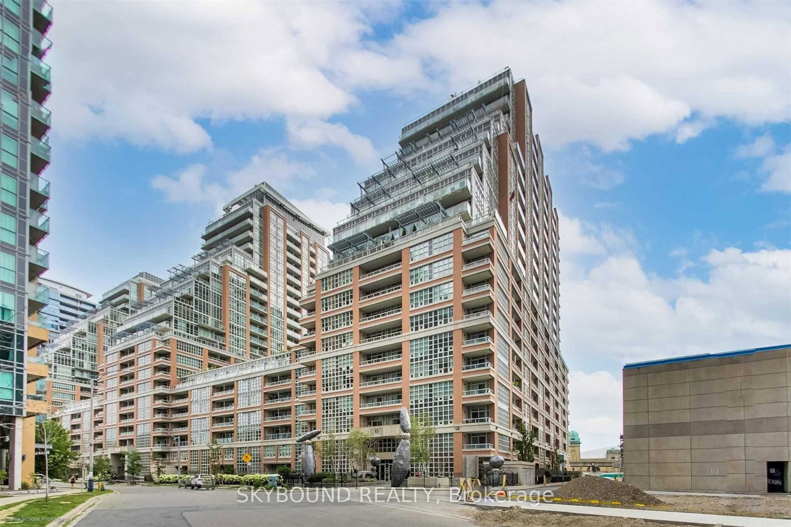 85-east-liberty-street-toronto-ontario-c12708590