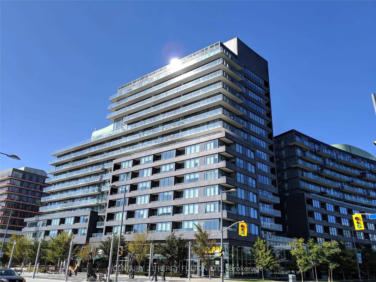 120-bayview-avenue-toronto-ontario-c12708674