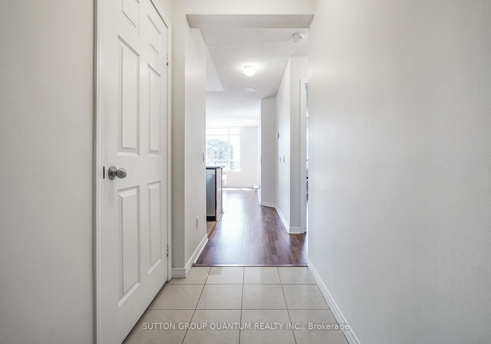 155-beecroft-road-toronto-ontario-c12708778