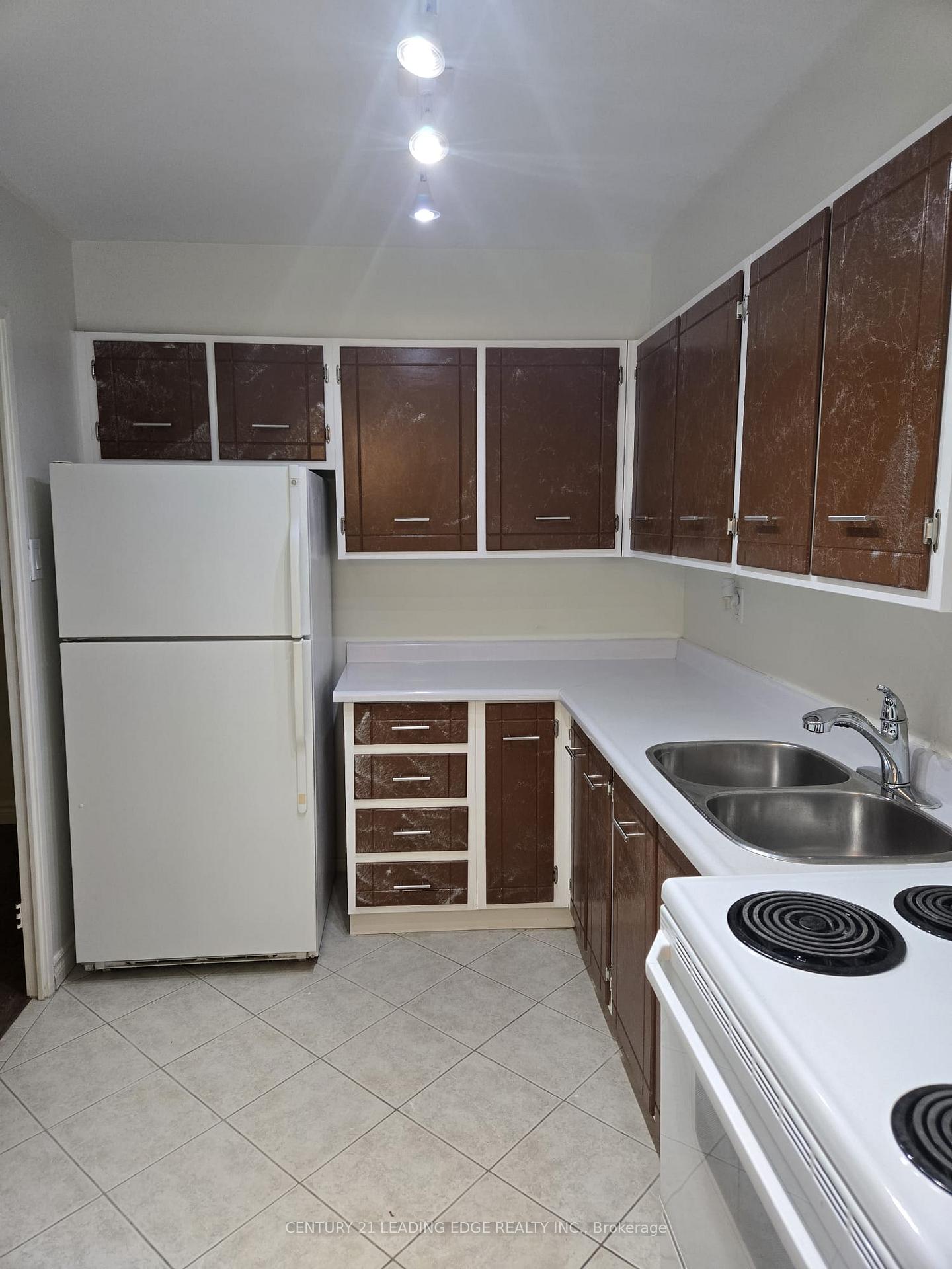 350-seneca-hill-drive-north-york-ontario-c12708838