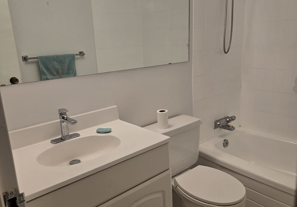 350-seneca-hill-drive-north-york-ontario-c12708838