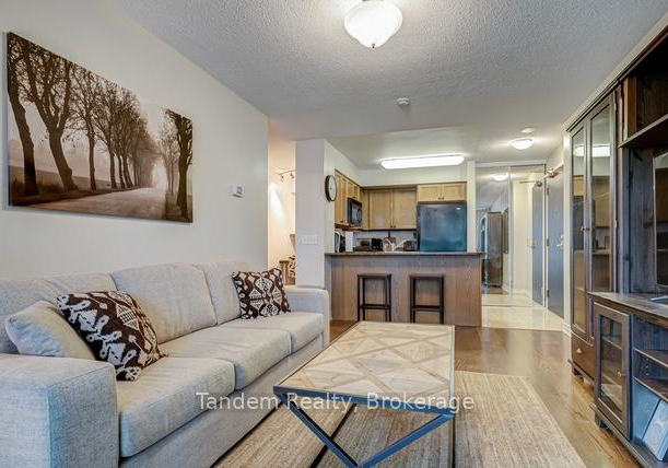 30-grand-trunk-crescent-toronto-ontario-c12708848