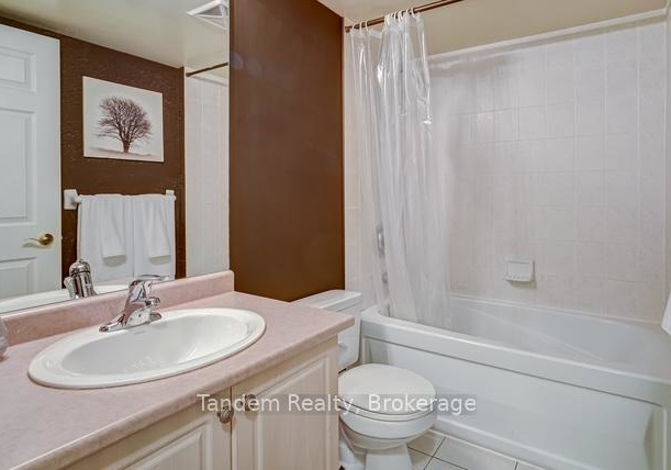 30-grand-trunk-crescent-toronto-ontario-c12708848