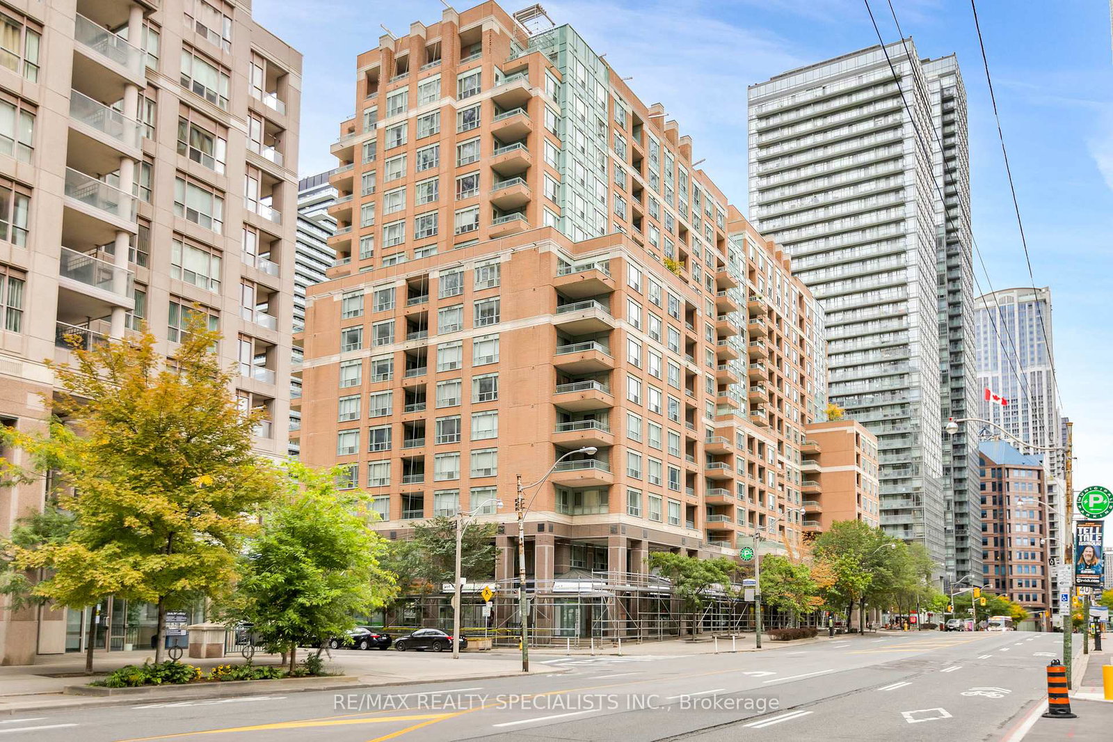 889-bay-street-toronto-ontario-c12709104