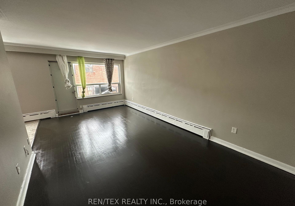 32-hotspur-road-toronto-ontario-c12709130