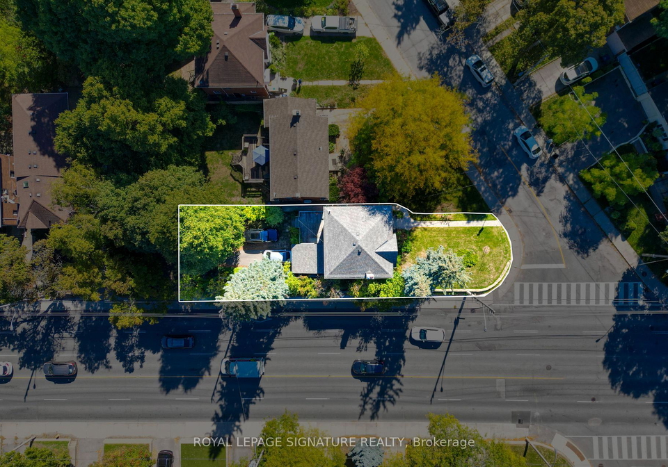221-hanna-road-east-york-ontario-c12709202