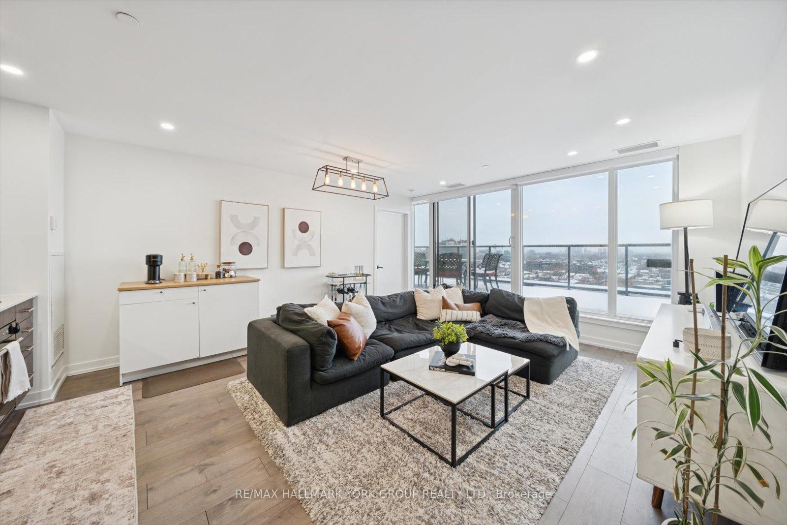 297-college-street-toronto-ontario-c12709326